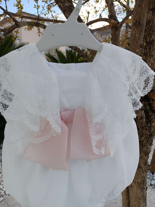 GRANLEI PAGLIACCETTO BIANCO CON TOP PIZZO E FIOCCO ROSA