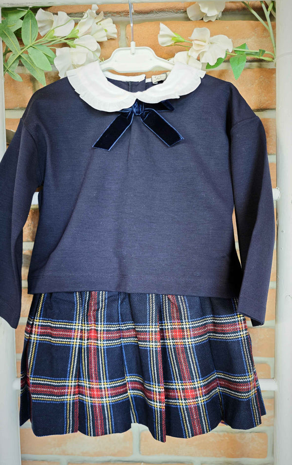 JO MILANO COMPLETO MAGLIA BLU CON COLLETTO + GONNA A PIEGHE SCOZZESE