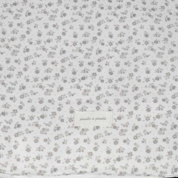 PASITO A PASITO PIUMINO PER CULLA + LENZUOLO CON ANGOLI + CUSCINO 90X50 CM LITTLE BLOOM FIORI GRIGIO TOG 2,5