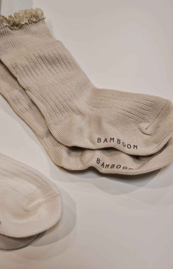 BAMBOOM 3PC in GIFT BOX Calza Bimba con Pizzo ROSA CIPRIA-PANNA-OYSTER