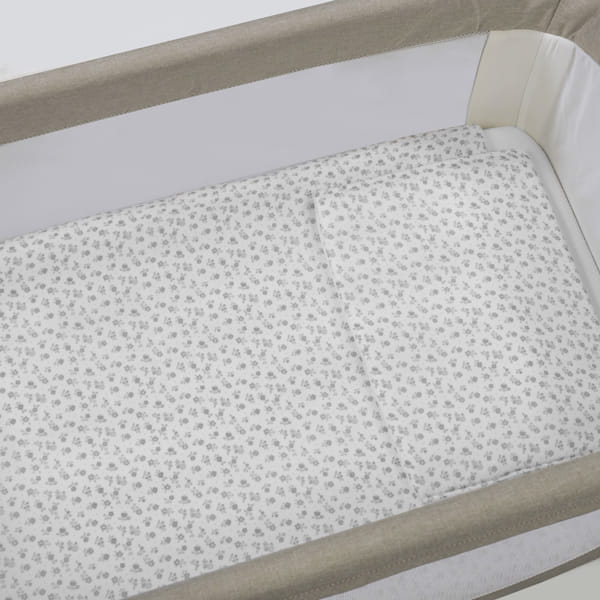 PASITO A PASITO PIUMINO PER CULLA + LENZUOLO CON ANGOLI + CUSCINO 90X50 CM LITTLE BLOOM FIORI GRIGIO TOG 2,5