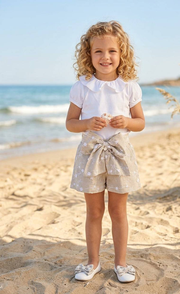 LE BEBè COMPLETO MAGLIA +SHORTS ECRù CON RICAMI BIANCHI E FIOCCO